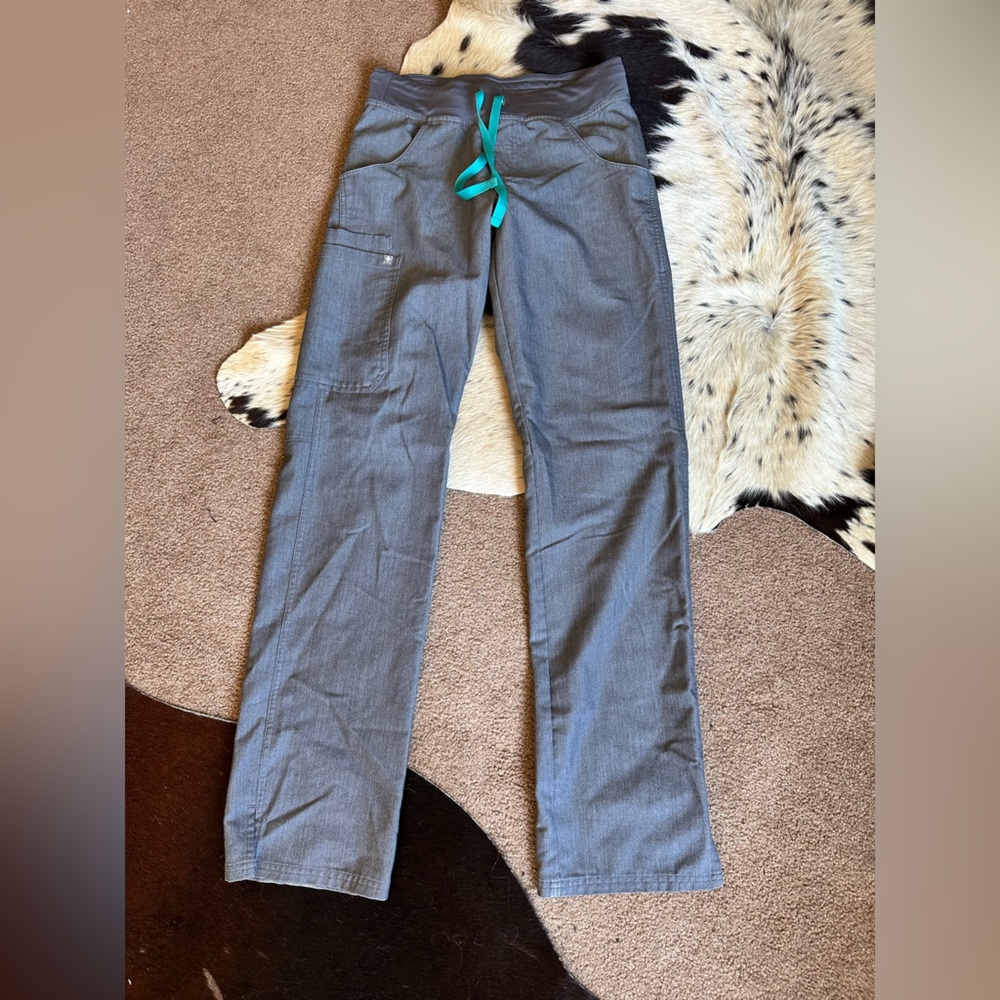 Figs tall scrub pants